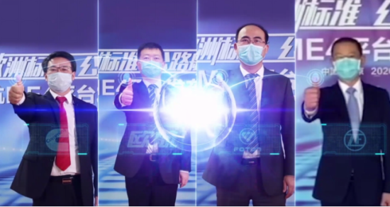 【最終版】歐航超級中卡·冷鏈之星：專業(yè)定制 “鮮”人一步690.png