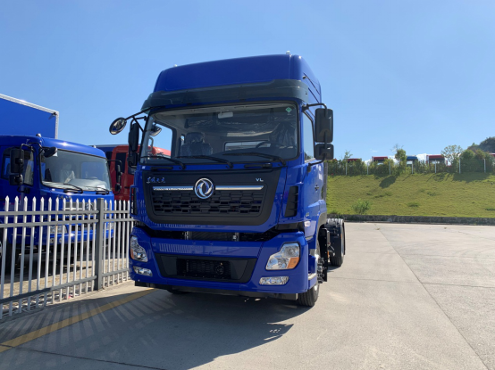 3.25【東風(fēng)商用車(chē)】100臺(tái)快遞車(chē)！圓通速遞助力東風(fēng)商用車(chē)加速經(jīng)營(yíng)恢復(fù)1328.png