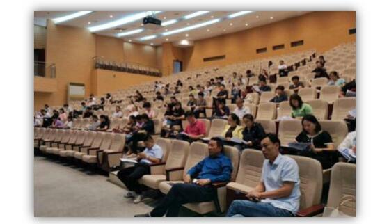 綠盾征信泰州服務機構協(xié)辦靖江市企業(yè)信用修復培訓會